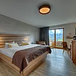 Allgaeuer Panoramahotel 3*