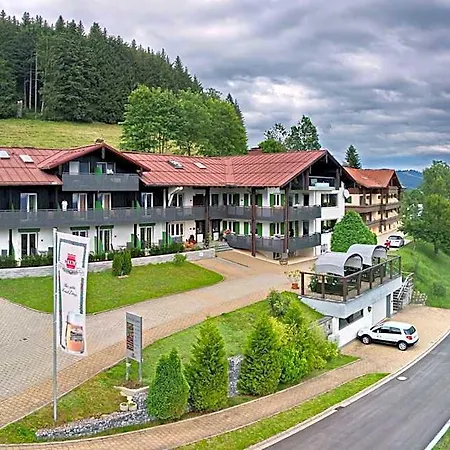 Allgaeuer Panoramahotel 3* אוברשטאופן